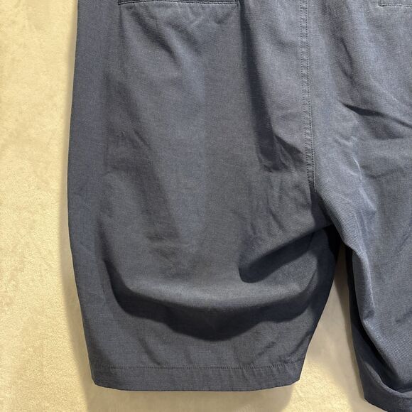 Travis Mathew Size 42 Blue Polyester Blend Performance Shorts Golf 10” Inseam - Picture 10 of 14